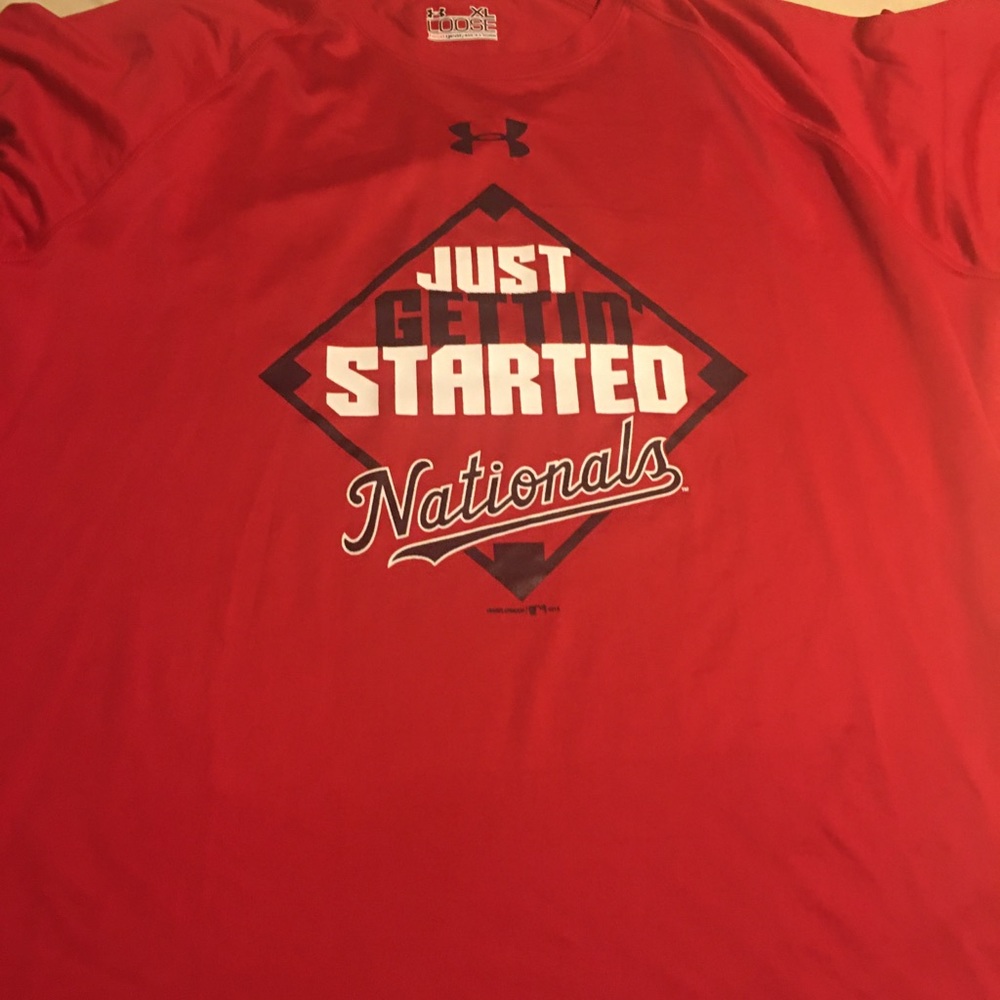 Under Armour men’s Top size Xl Firm! 3/$25